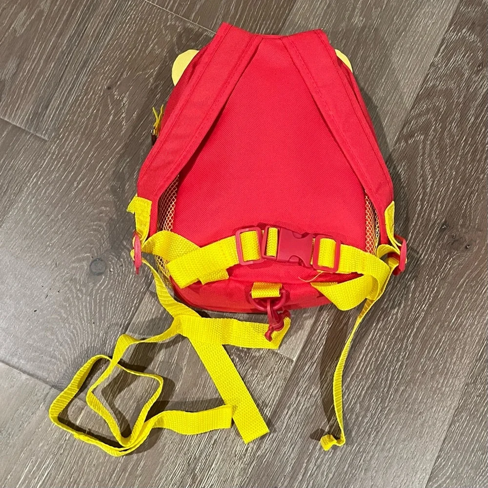 Disney Winnie The Pooh Bear Yellow Red Baby Toddler Harness Backpack
